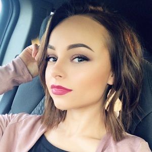 Meet your Posher, Shandi